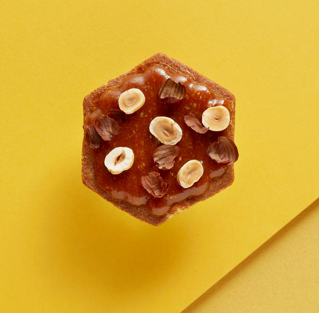 Hazelnut Freshly topped biscuit