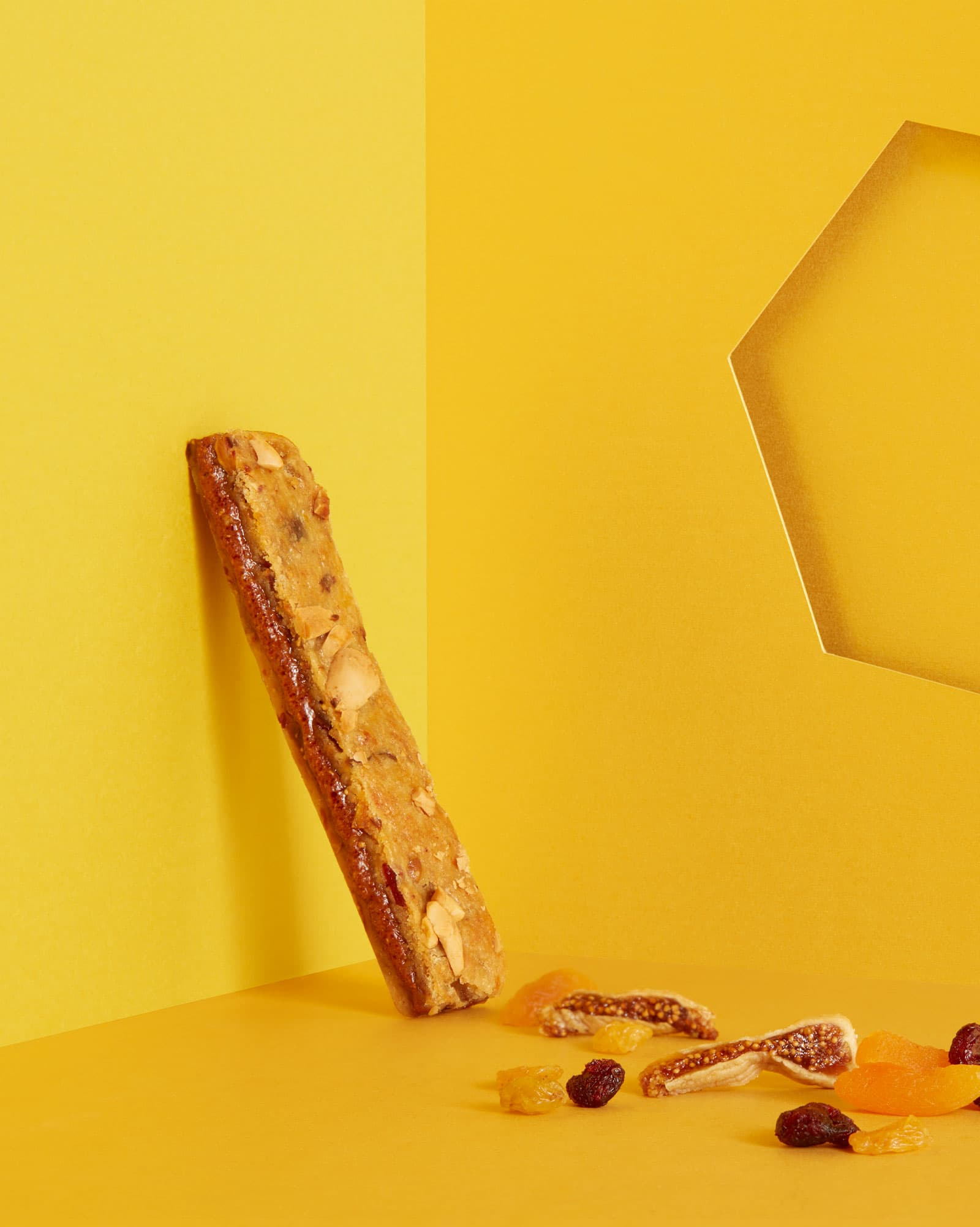 Candied fruit • Almond praliné