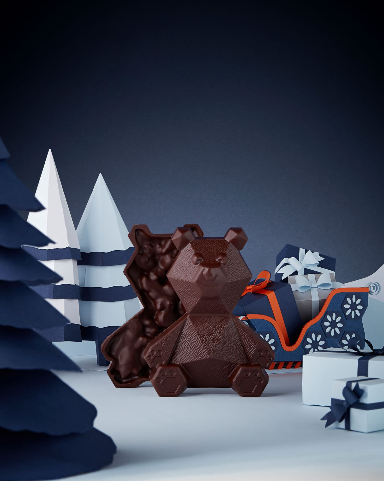 Mendiant chocolate bear