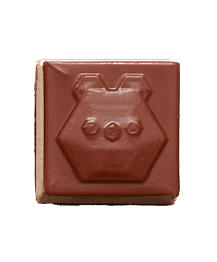 Milk hazelnut praline bear nugget